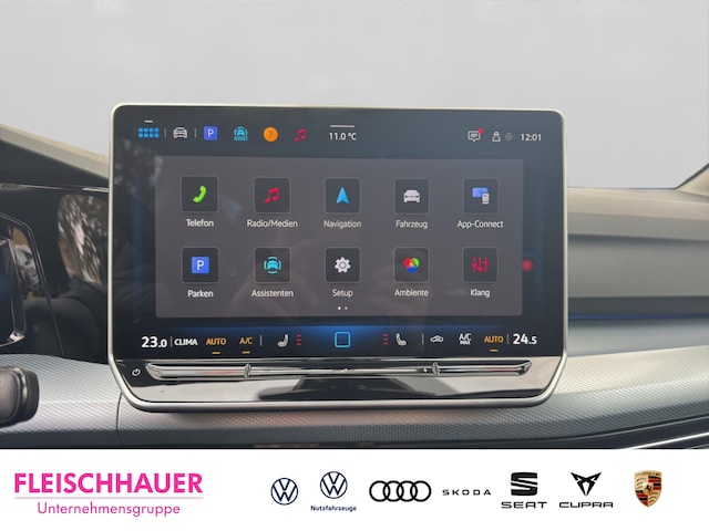 Volkswagen Golf 1.5 eTSI DSG Golf VIII