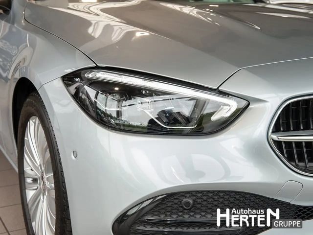 Mercedes-Benz C 180 AVANTGARDE Sedan