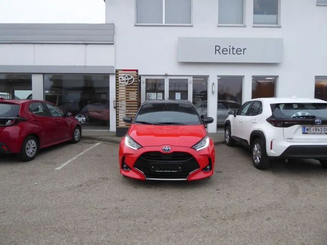 Toyota Yaris Hatchback Hybride VVT-i