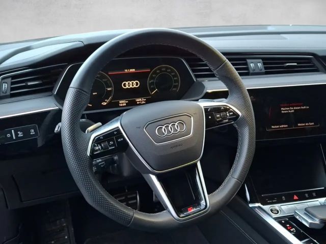 Audi Q8 e-tron 55 Quattro S-Line