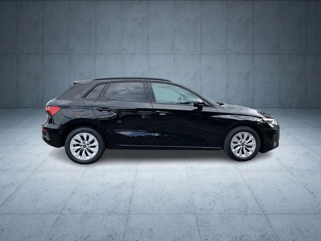 Audi A3 40 TFSI Hybride Sedan