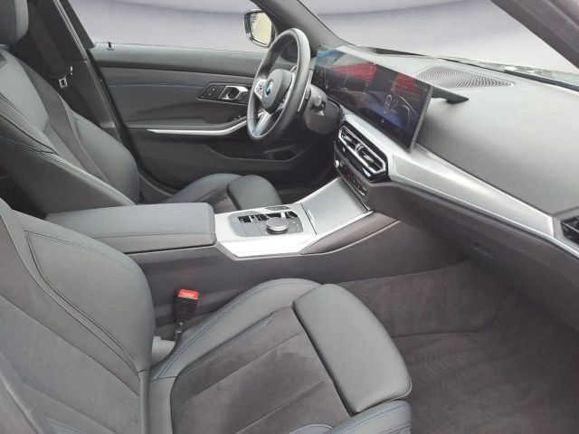 BMW 330 330i M-Sport Touring