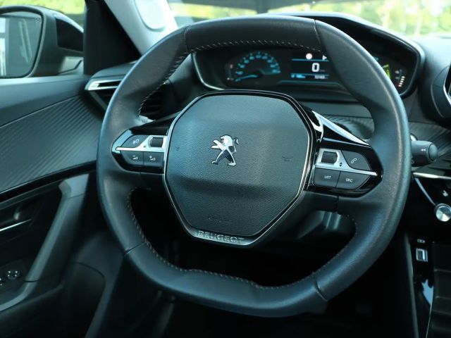 Peugeot E-2008 Active Pack