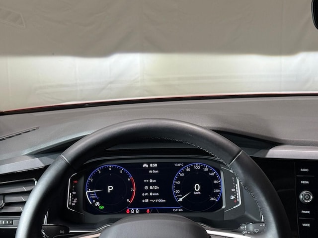 Volkswagen Polo 1.0 TSI DSG R-Line