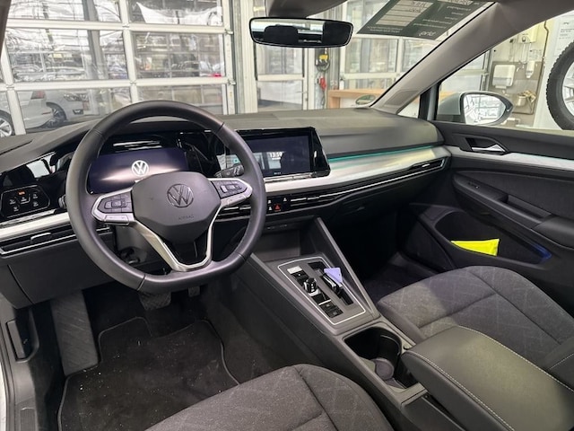 Volkswagen Golf 1.5 eTSI DSG Life Variant