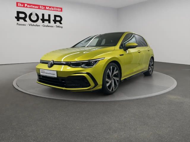 Volkswagen Golf 1.5 eTSI Golf VIII R-Line