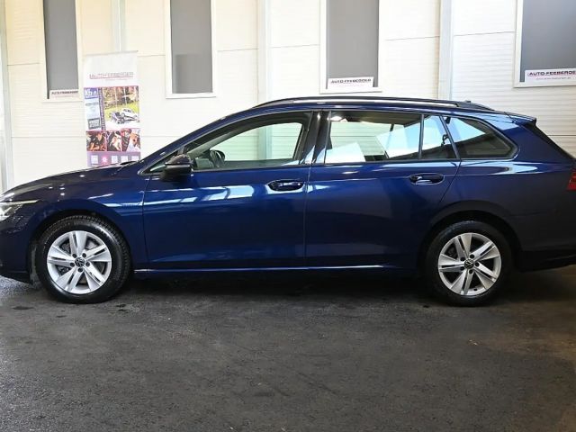 Volkswagen Golf DSG Life Variant