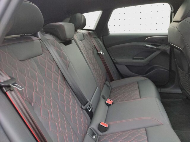 Audi A6 e-tron Avant Quattro