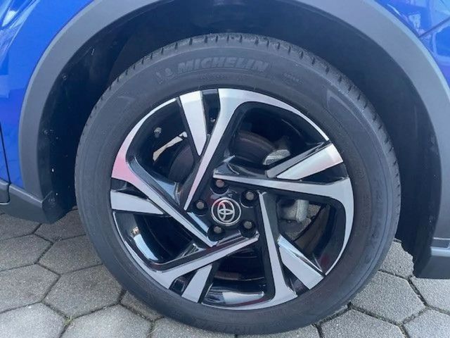 Toyota C-HR Hybride Team D