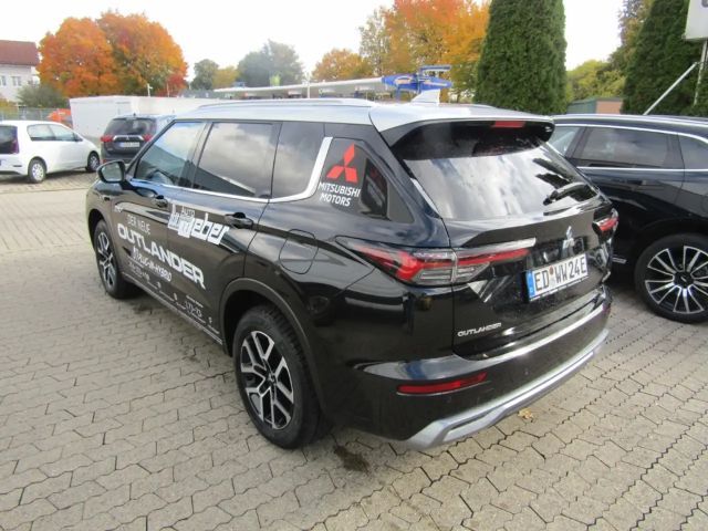 Mitsubishi Outlander 4WD