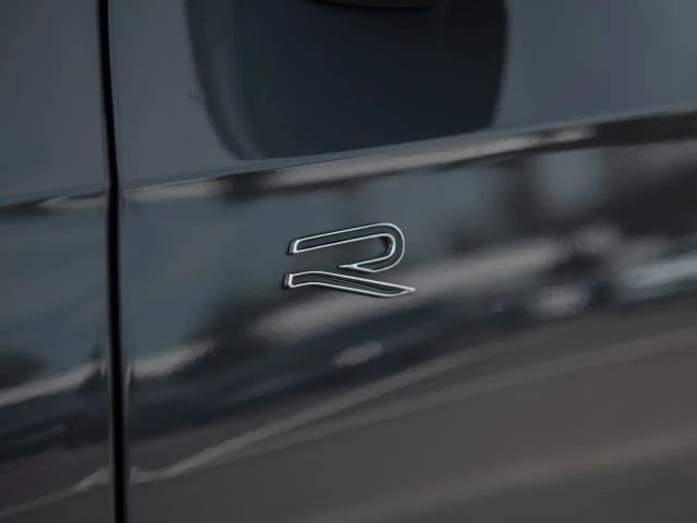 Volkswagen Golf DSG R-Line Style