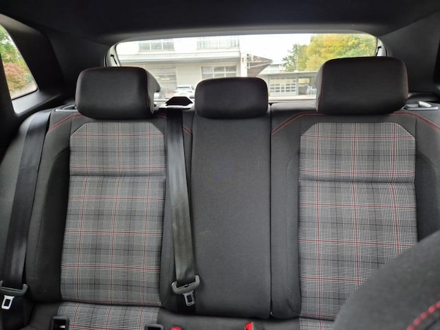 Volkswagen Polo 2.0 TSI DSG GTI