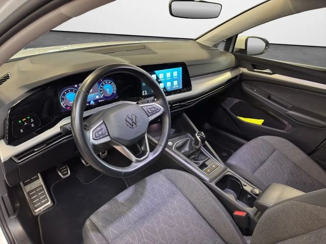 Volkswagen Golf 1.5 TSI Move Variant