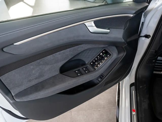Audi A6 e-tron Avant Edition Quattro S-Line