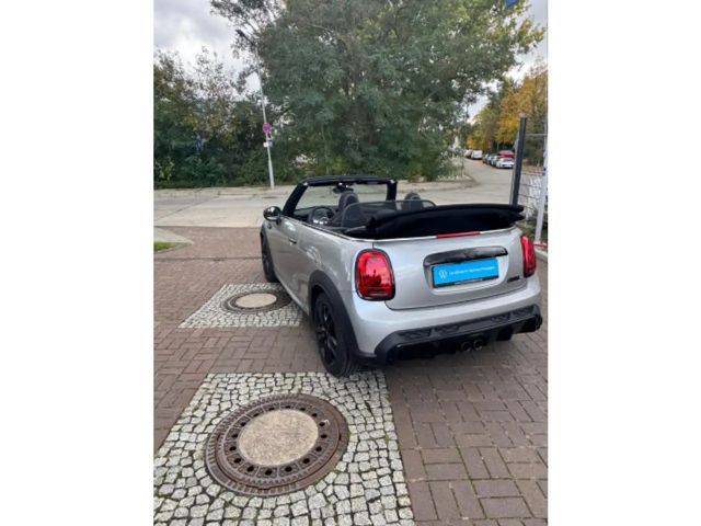 MINI Cooper S Cabrio JCW Trim