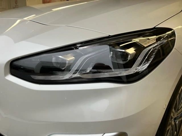 BMW 218 218i Active Tourer Sedan