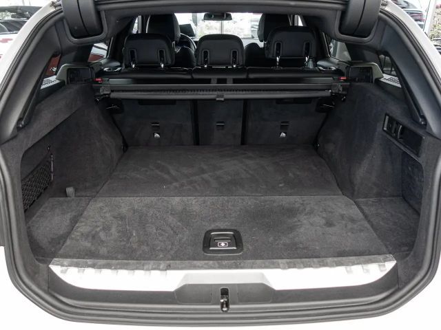 BMW 330 330e M-Sport