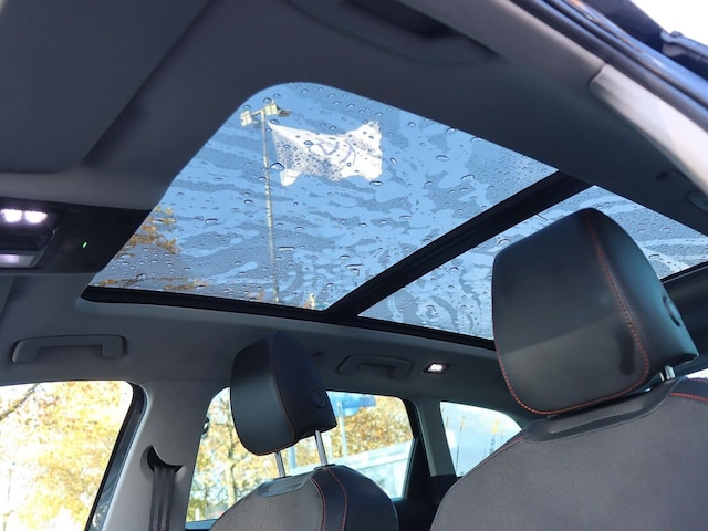 Seat Leon 2.0 TDI DSG FR-lijn Sportstourer