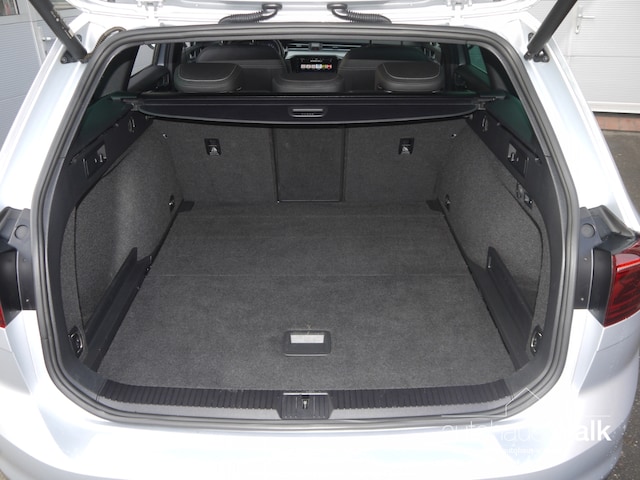 Volkswagen Passat 2.0 TDI R-Line Variant