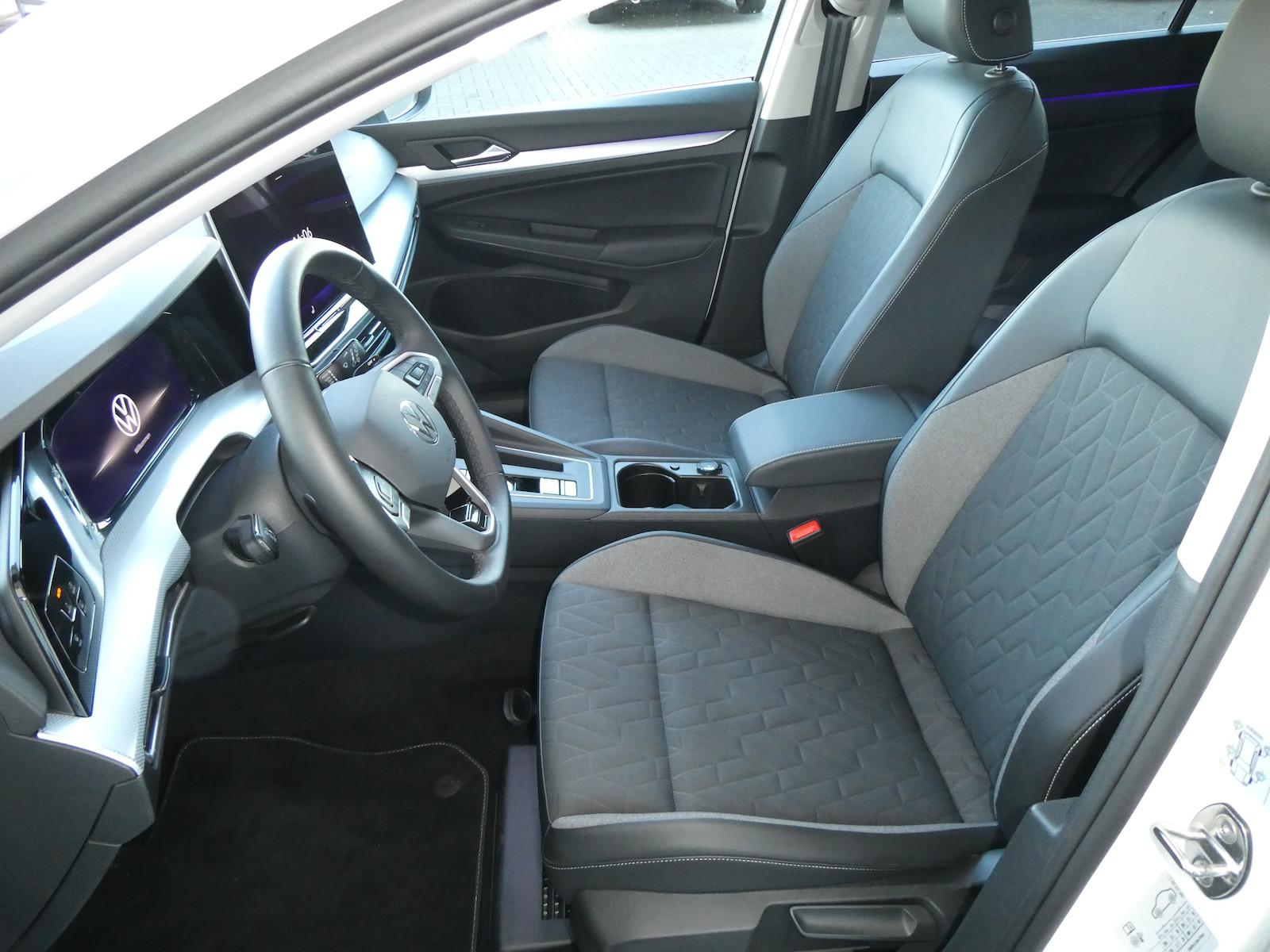 Volkswagen Golf 1.5 eTSI Golf VIII