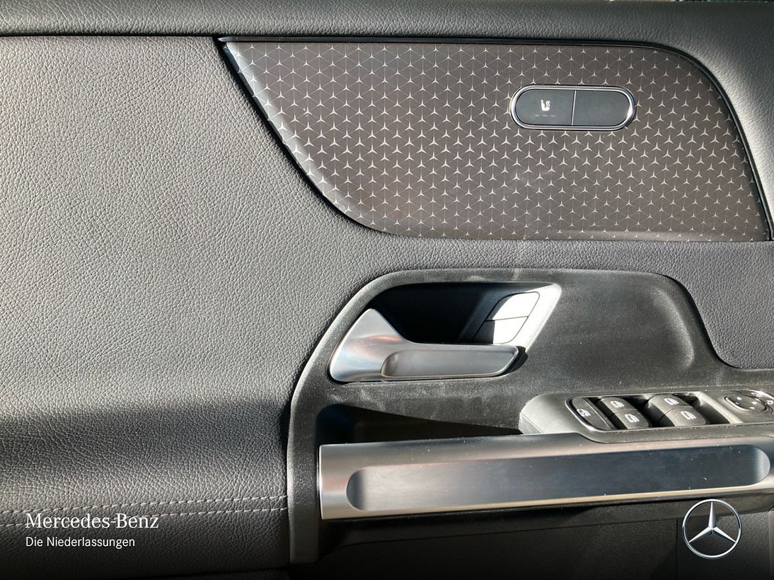 Mercedes-Benz GLB 180 GLB 180