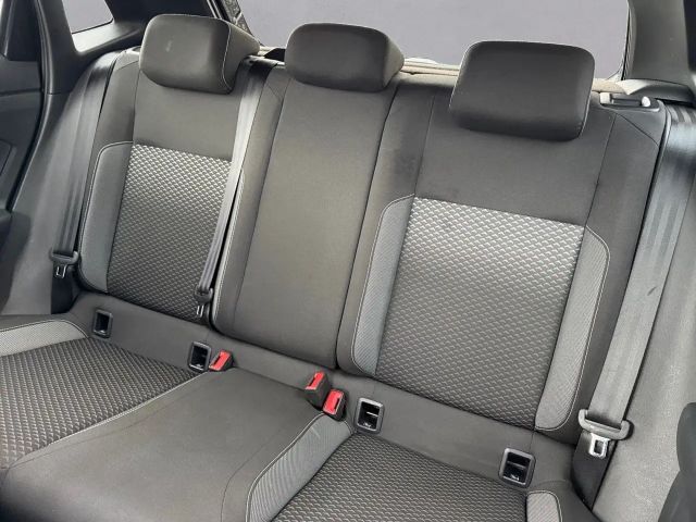 Volkswagen Polo 1.0 TSI DSG