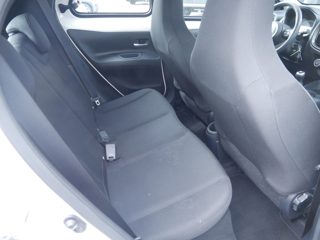 Toyota Aygo X 5-deurs Basis