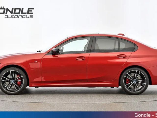 BMW 330 330e Sedan xDrive