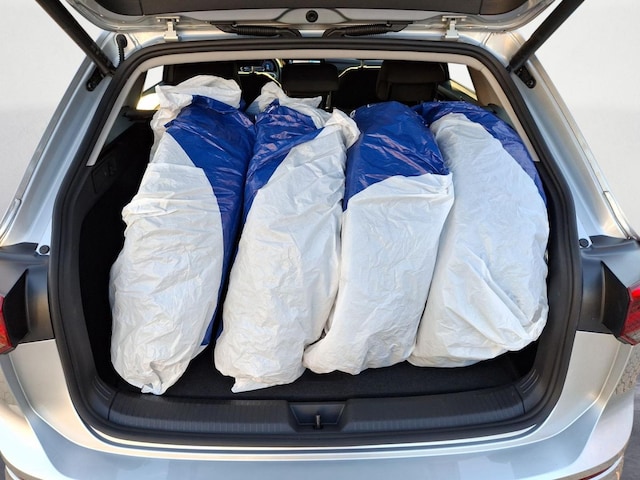 Volkswagen Golf 1.5 eTSI DSG Life Variant