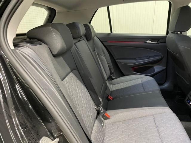 Volkswagen Golf 1.5 eTSI DSG Golf VIII