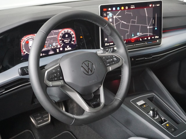 Volkswagen Golf 1.5 eTSI DSG Variant