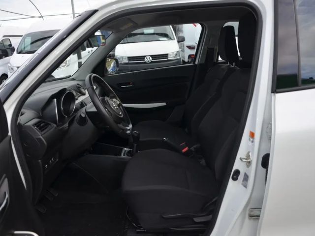 Suzuki Swift Clear Hybrid