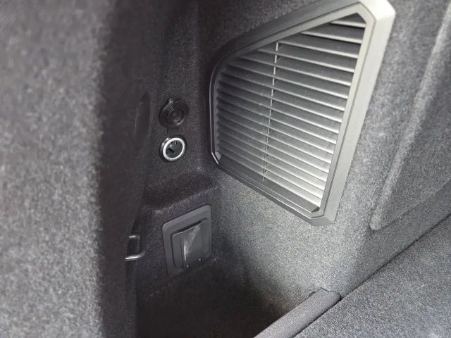 Cupra Terramar 1.5 e-Hybrid