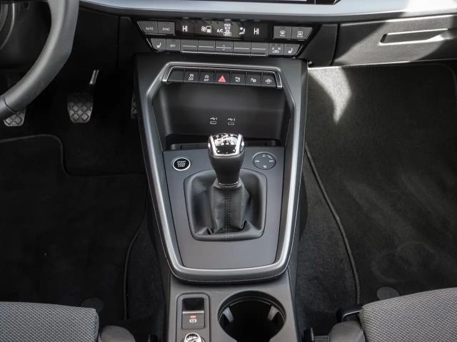 Audi A3 35 TFSI Sedan Sportback