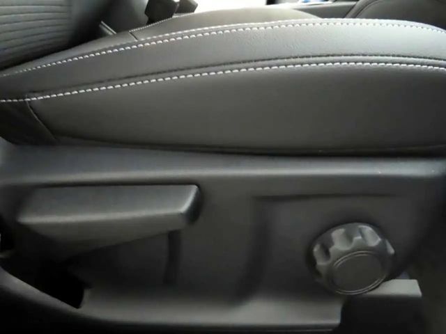 Ford Kuga AWD Hybrid Titanium X