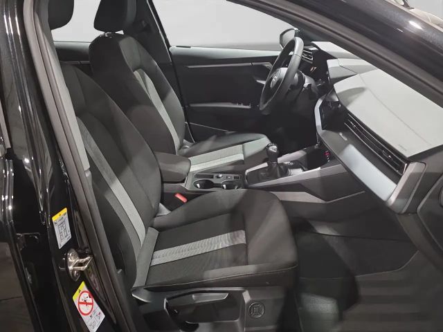 Audi A3 30 TDI Sedan