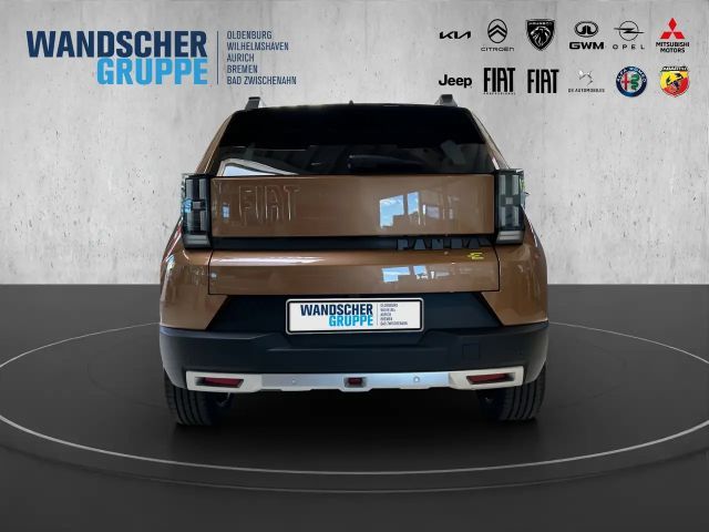 Fiat Grande Panda E La Prima