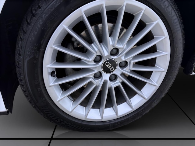 Audi A3 30 TDI S-Tronic Sedan