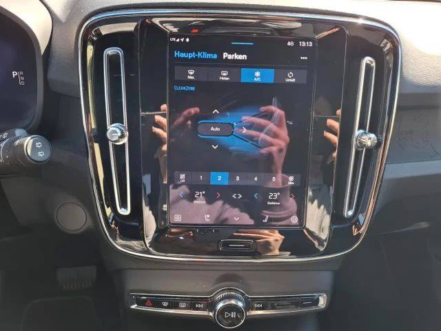 Volvo XC40 AWD Plus Recharge