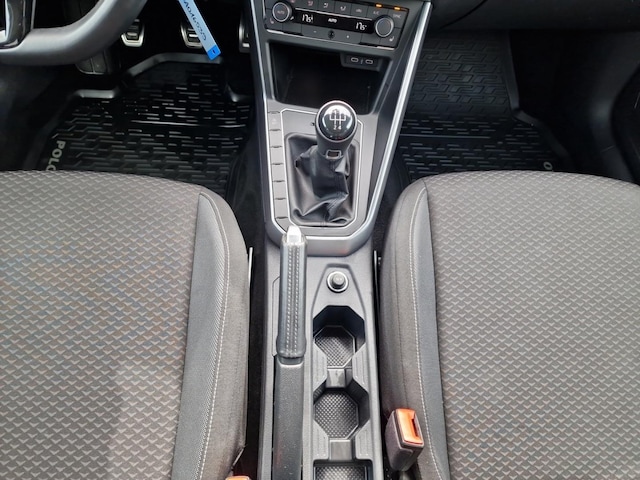 Volkswagen Polo VI 1.0 KlimaA SHZ Navi