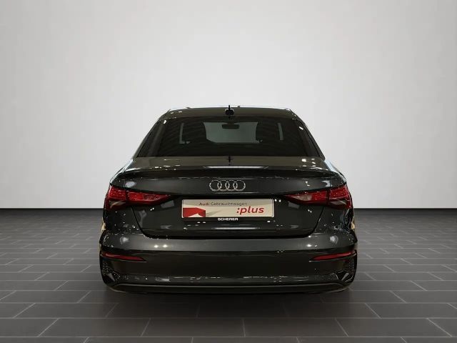 Audi A3 30 TFSI S-Tronic Sedan