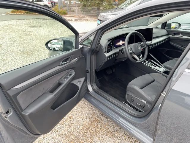 Volkswagen Golf Style eHybrid