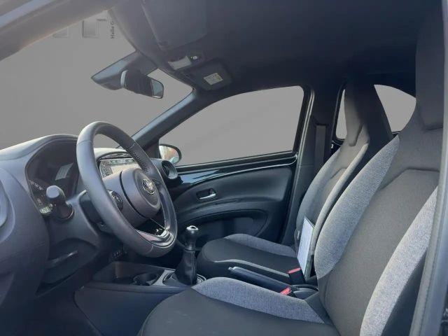 Toyota Aygo 1.0 VVT-i Business Hatchback