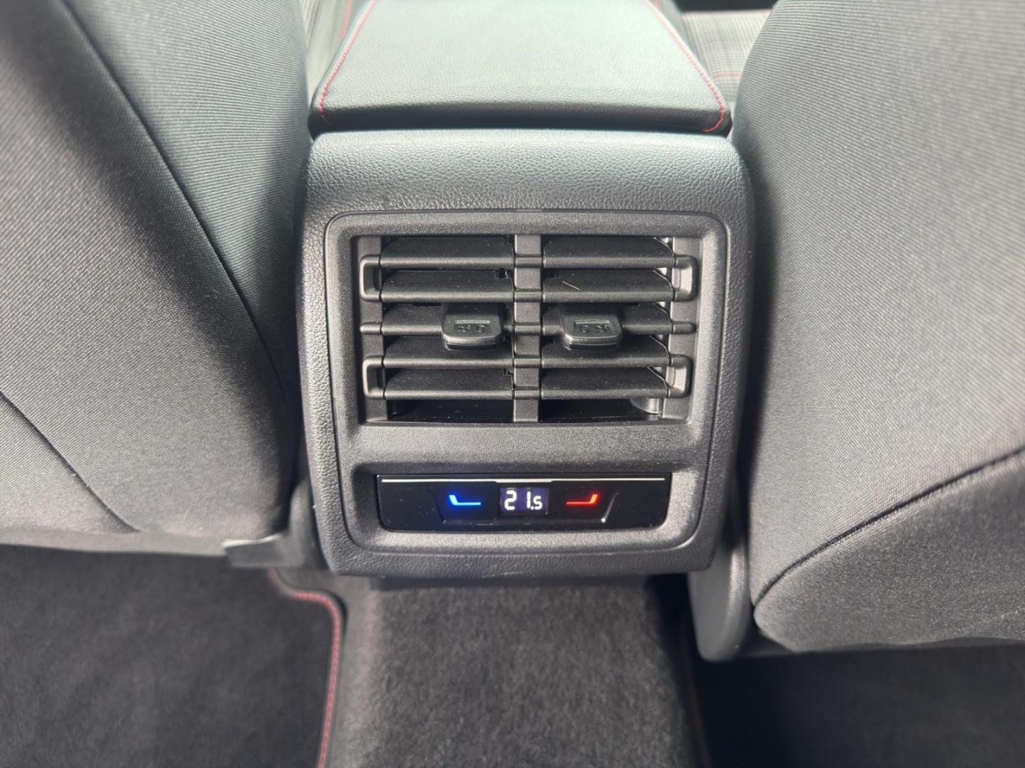 Volkswagen Golf 2.0 TSI GTI Golf VIII