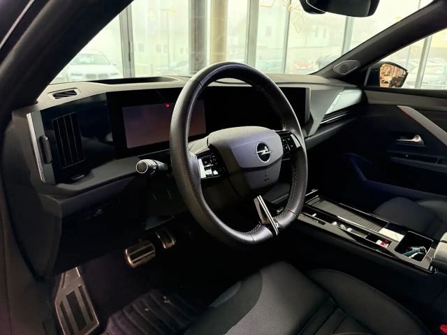 Opel Astra Sports Tourer Turbo Ultimate