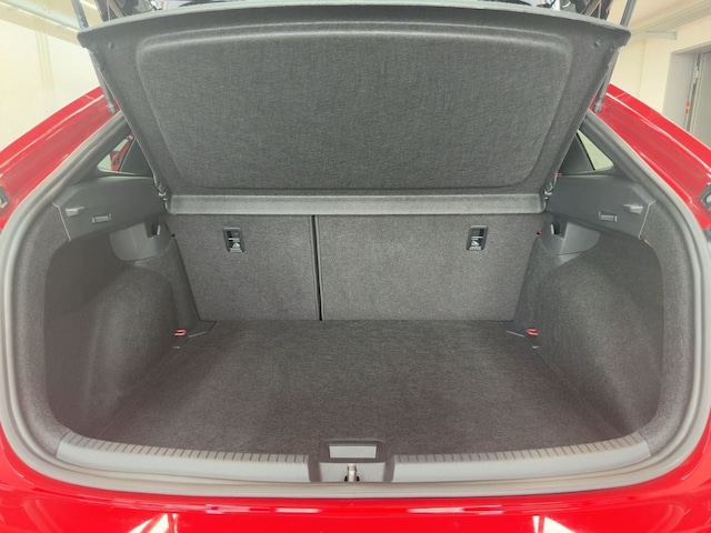 Volkswagen Taigo 1.5 TSI DSG R-Line