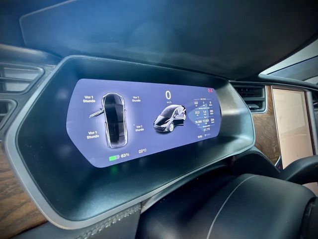 Tesla Model X Raven Longe Range 6 Sitzer