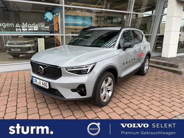 Volvo XC40 Dark Plus