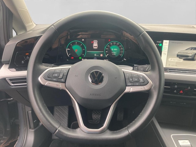 Volkswagen Golf 2.0 TDI DSG Life Variant