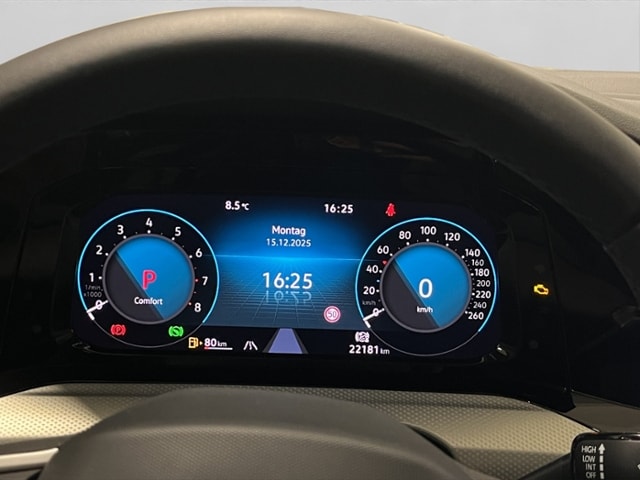 Volkswagen Golf Move